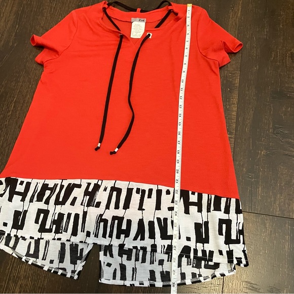Zoe by Michael Phillips | Red short sleeves top - Picture 6 of 6